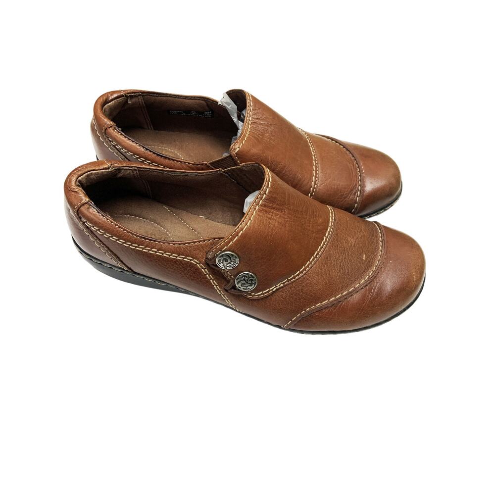 Clarks Womens 2 Button Brown Leather Casual Slip On Comfort Shoes Size 9